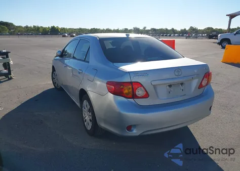 2010 Toyota Corolla Le z USA, uszkodzony, nr VIN 1NXBU4EE4AZ372911